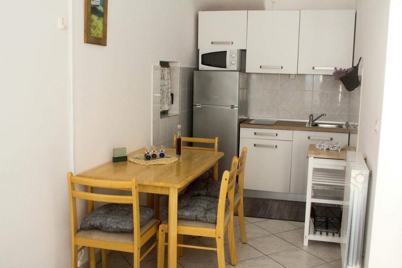 Apartments Marina Sveti Filip i Jakov Kültér fotó
