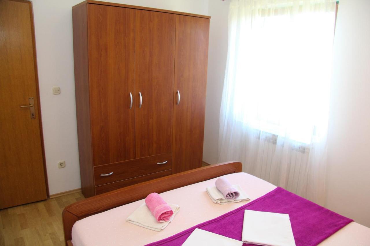 Apartments Marina Sveti Filip i Jakov Kültér fotó