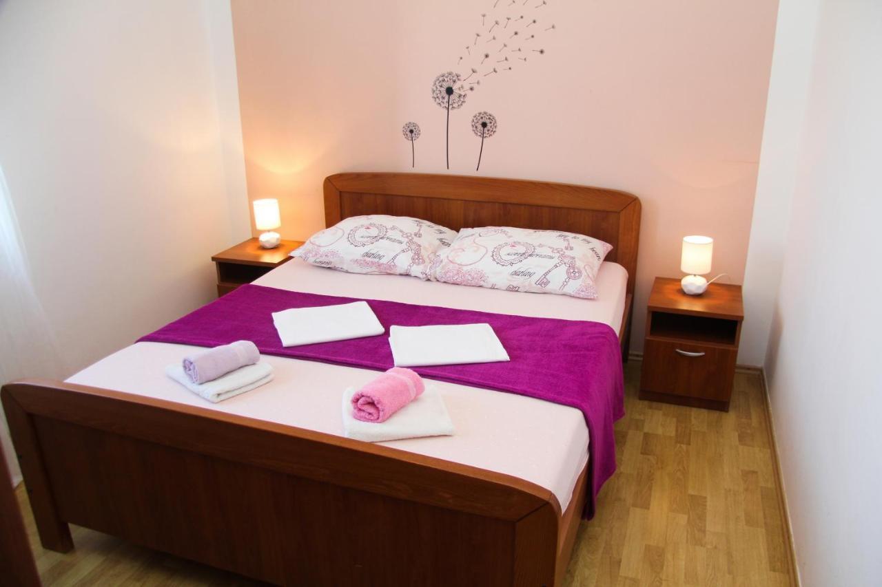 Apartments Marina Sveti Filip i Jakov Kültér fotó