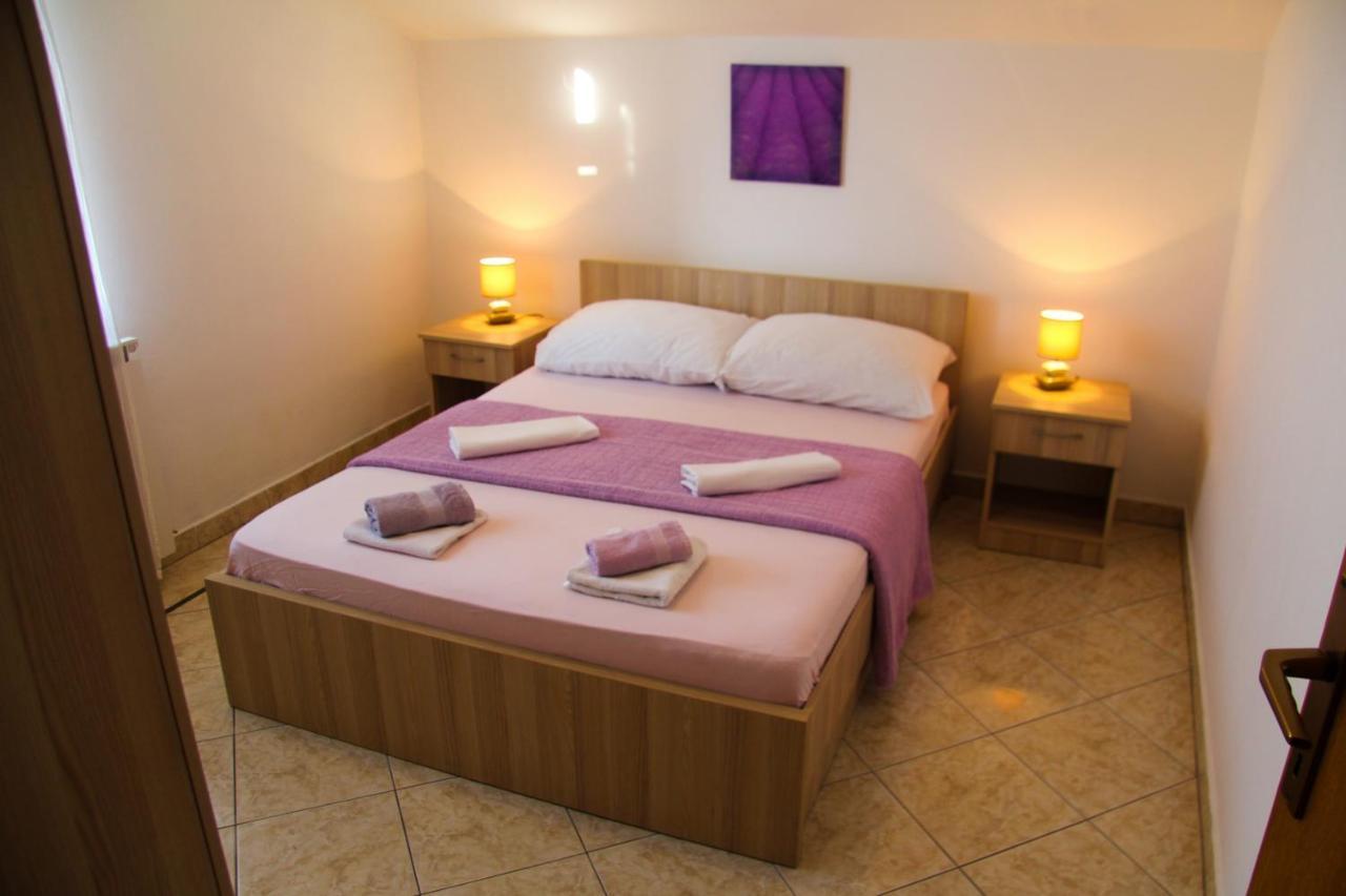 Apartments Marina Sveti Filip i Jakov Kültér fotó
