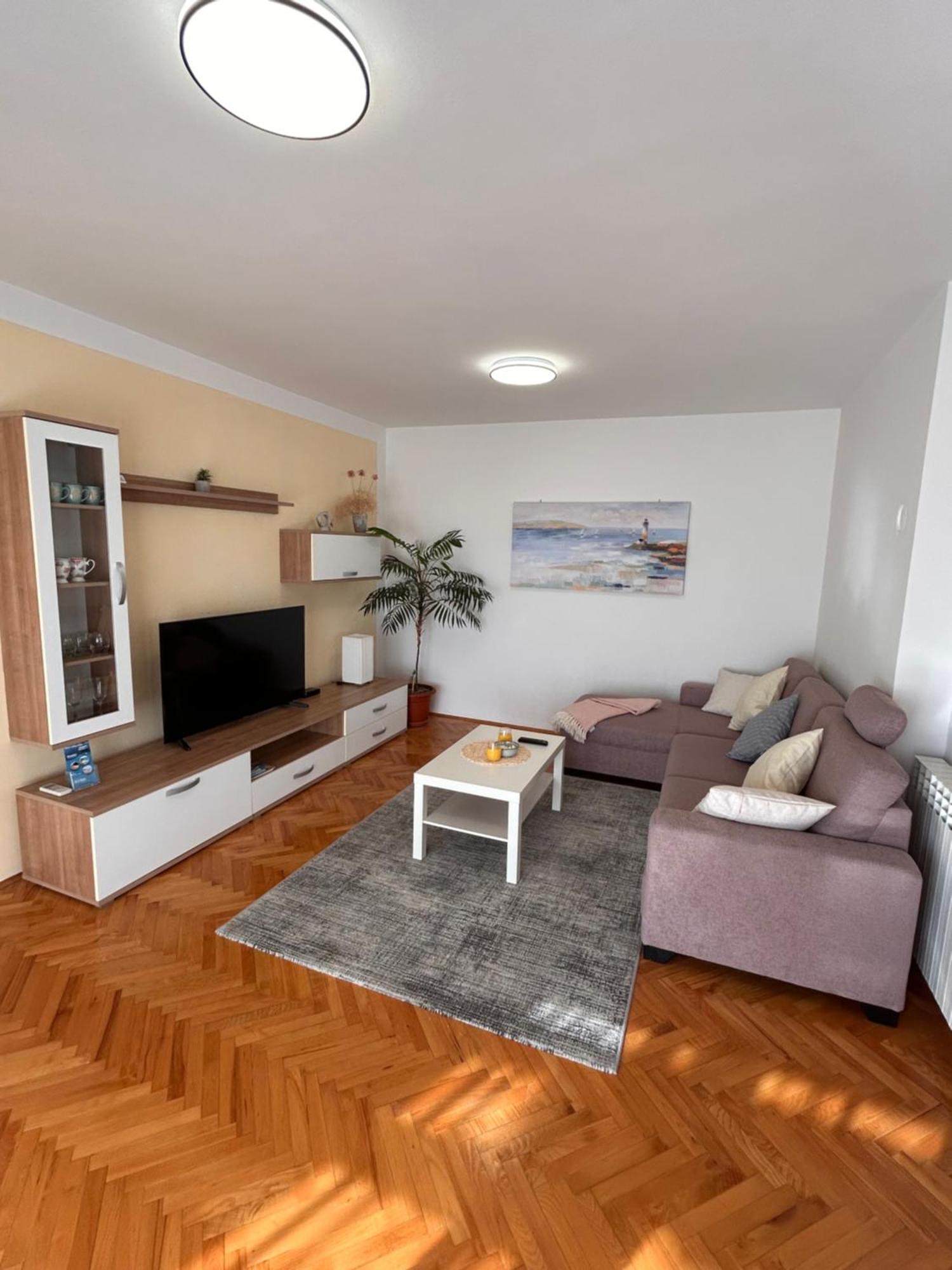 Apartments Marina Sveti Filip i Jakov Kültér fotó