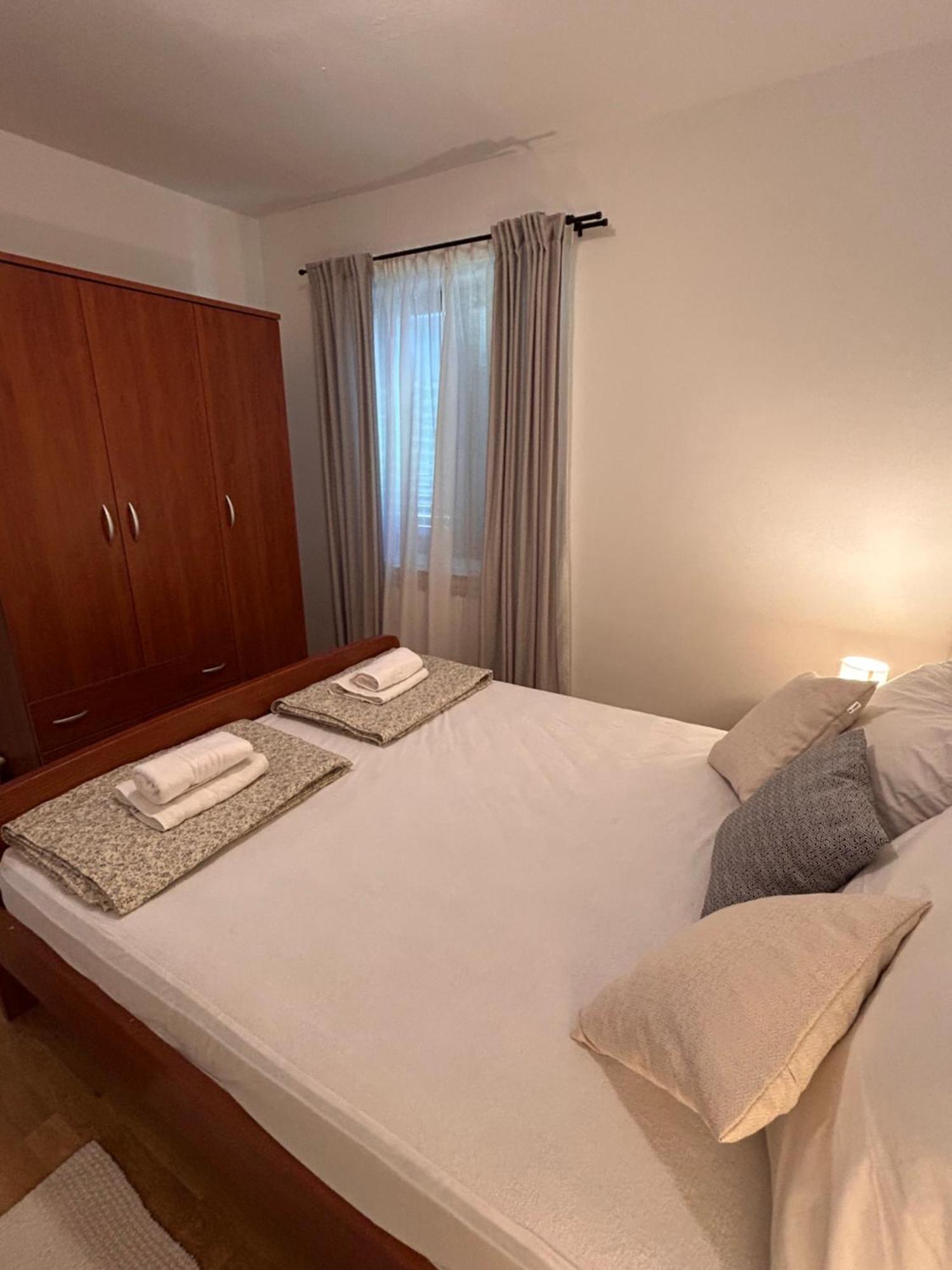 Apartments Marina Sveti Filip i Jakov Kültér fotó