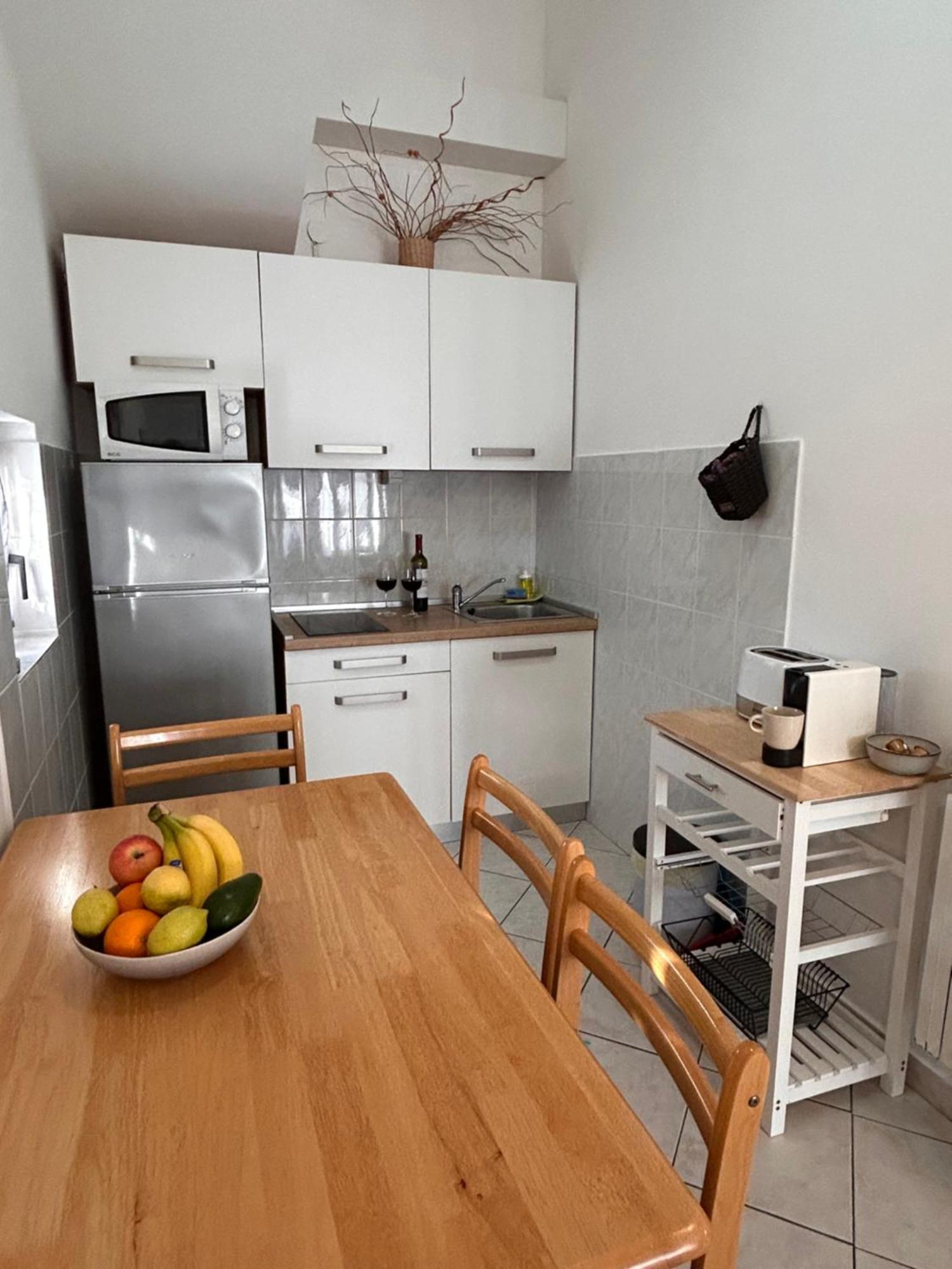 Apartments Marina Sveti Filip i Jakov Kültér fotó